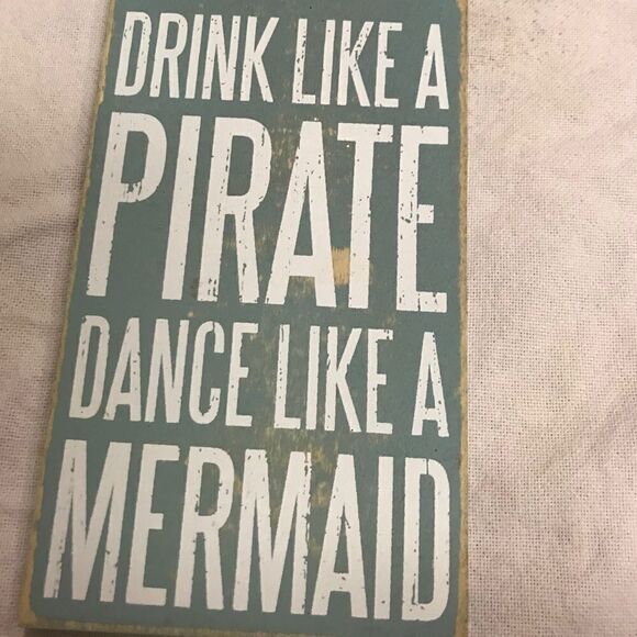 Wine Tag Pirate and Mermaid Saying - Picture 4 of 9